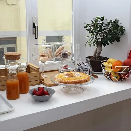 住宿加早餐酒店 Petit - In Centro A Due Passi Dalla Stazione E Dai Traghetti 4*