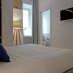 فندق مبيت وإفطار Petit - In Centro A Due Passi Dalla Stazione E Dai Traghetti 4*